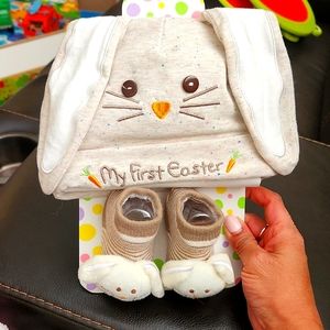 Little me hat & booties set 0-12 months